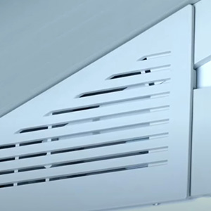 Ventilation haute d'un abri PVC Grosfillex